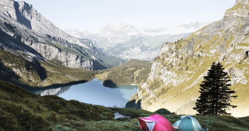 Pourquoi le camping en ville est un casse-tête (et pas seulement à cause des campings)